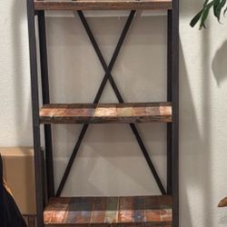 Rustic indoor rack