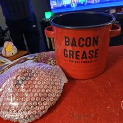 Pour Ur Grease In Pot  And Reuse New 10.00