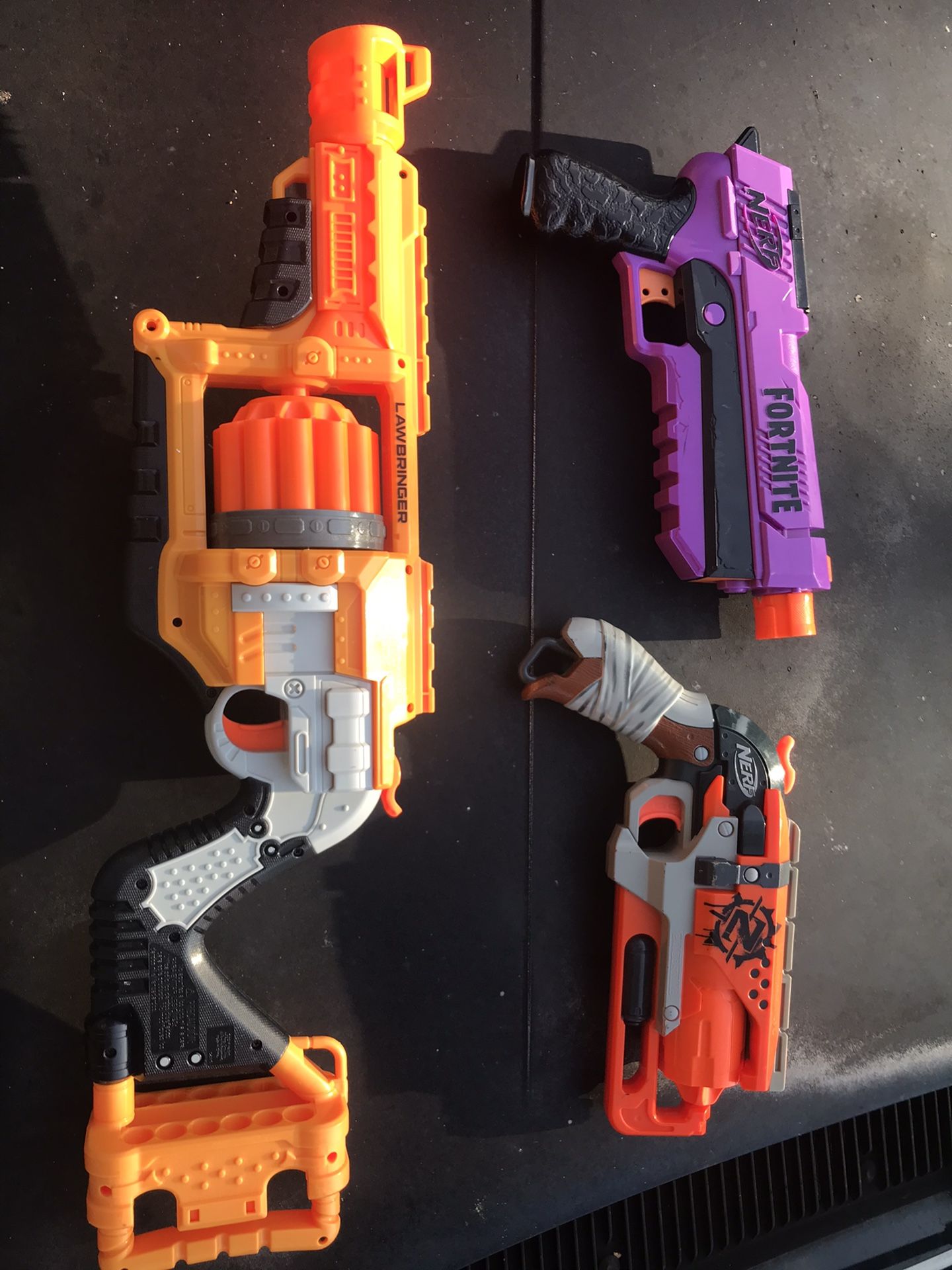 Nice Set Of Nerf Soft Machine Gun And Two Handgun Please Set Everything For $20 Firm