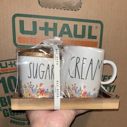Rae Dunn Cream/Sugar Set 