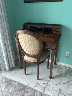 Ethan Allen Writing Desk