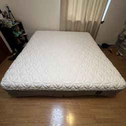 TEMPUR-PEDIC King Size Mattress Only