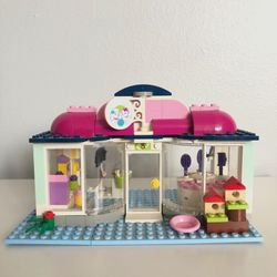 Lego Friends Heart lake Pet Salon
