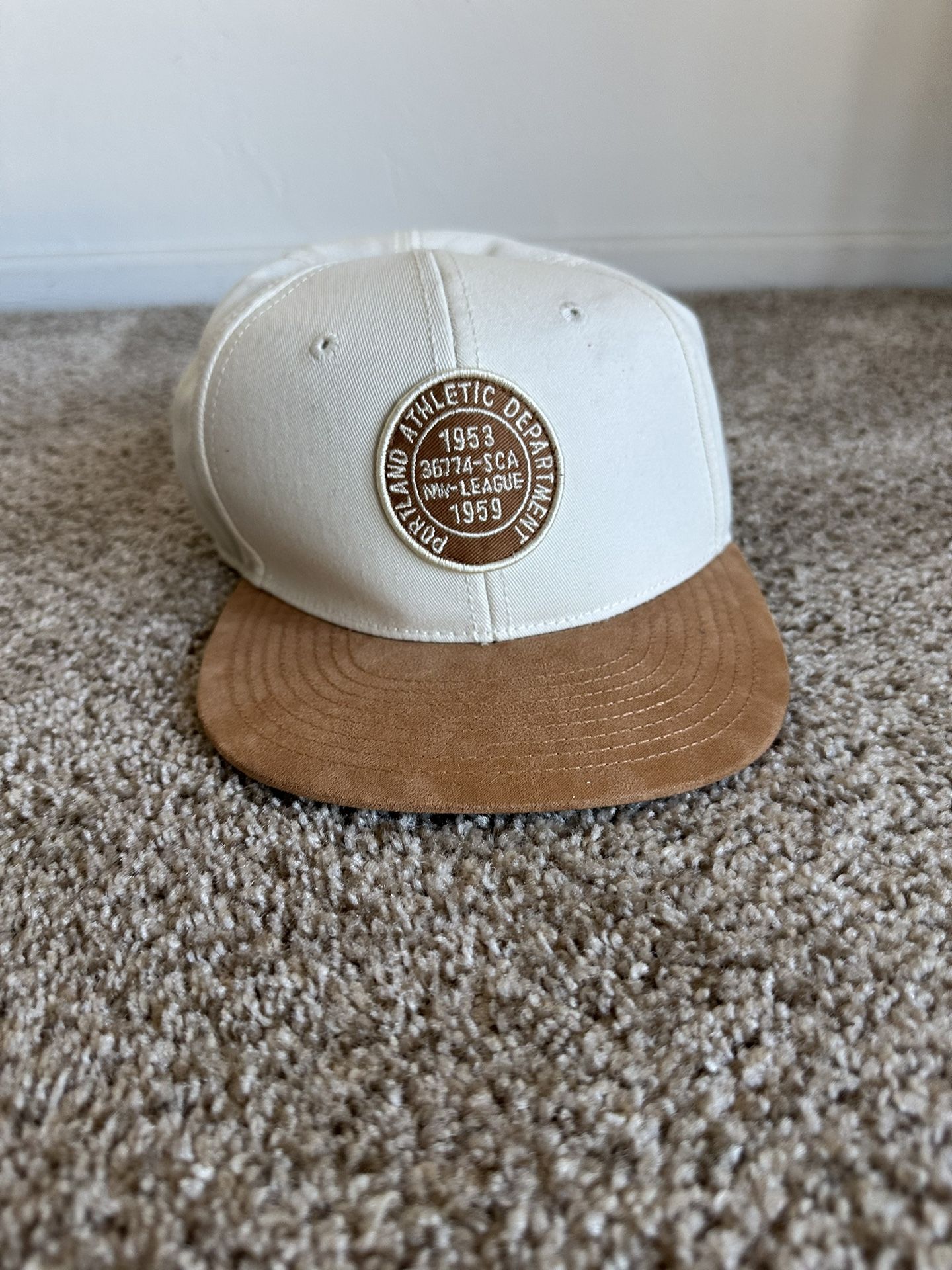 H&M Men's White and Cream Hat