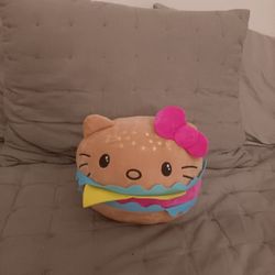 Hello Kitty Theme Cheeseburger 🎀