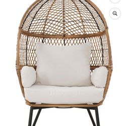 Wicker Egg chair w/ Cushions 
