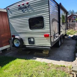 2016 Keystone Hideout