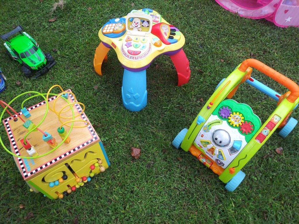 Baby toys
