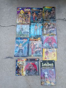 Old school collectible action figures phone cleaning out a storage locker no offers no trades 75th Ave Indian School serious buyers only please all in