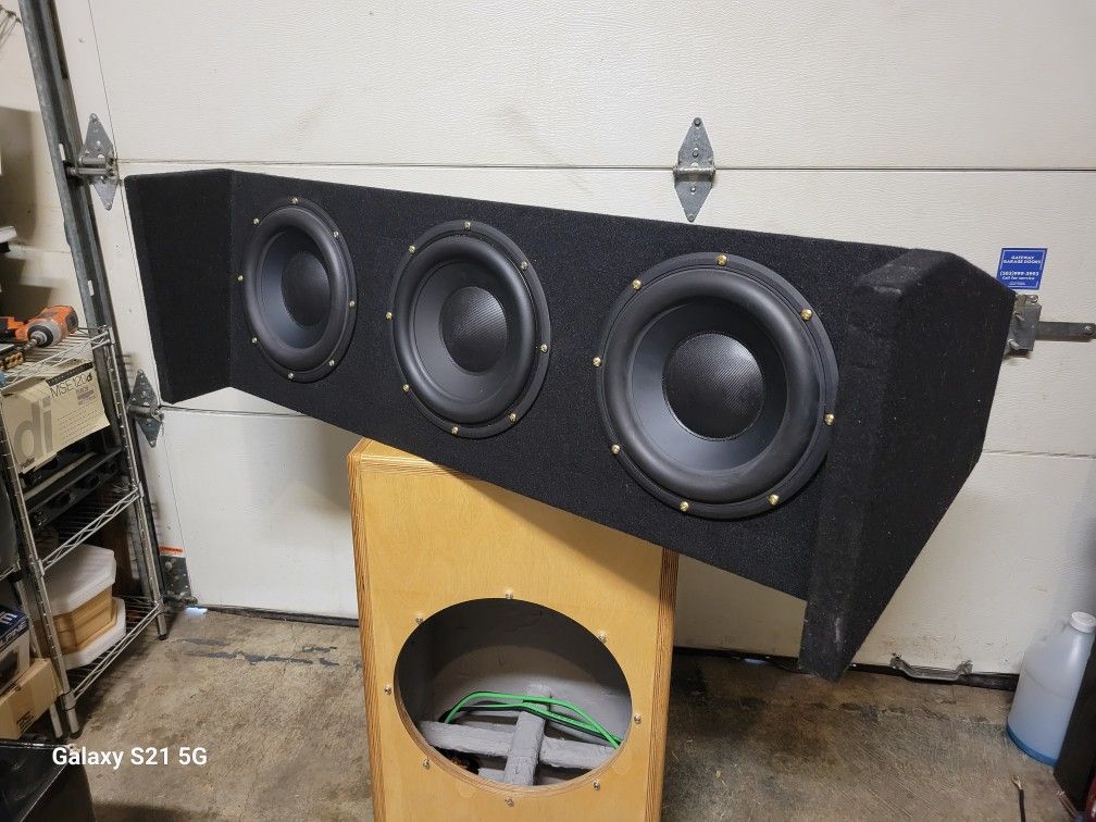 10inch Subwoofers + Zapco Amplifier