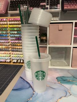 Starbucks Reusable Cold Cup Tumblers with Lids and Straws