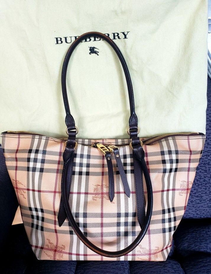 Authentic BURBERRY SHOULDER BAG