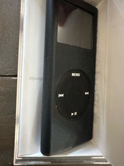 iPod nano two gig black no charger