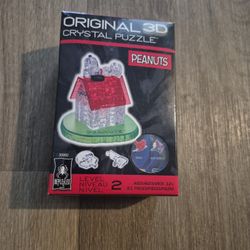 Peanuts 3d Crystal Puzzle