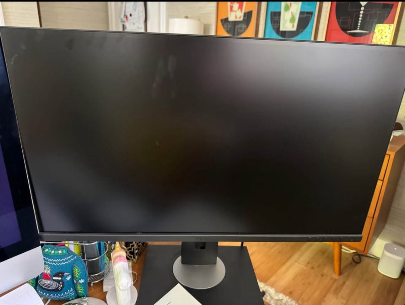 Viewsonic VG-2756-2K 27” swivel monitor