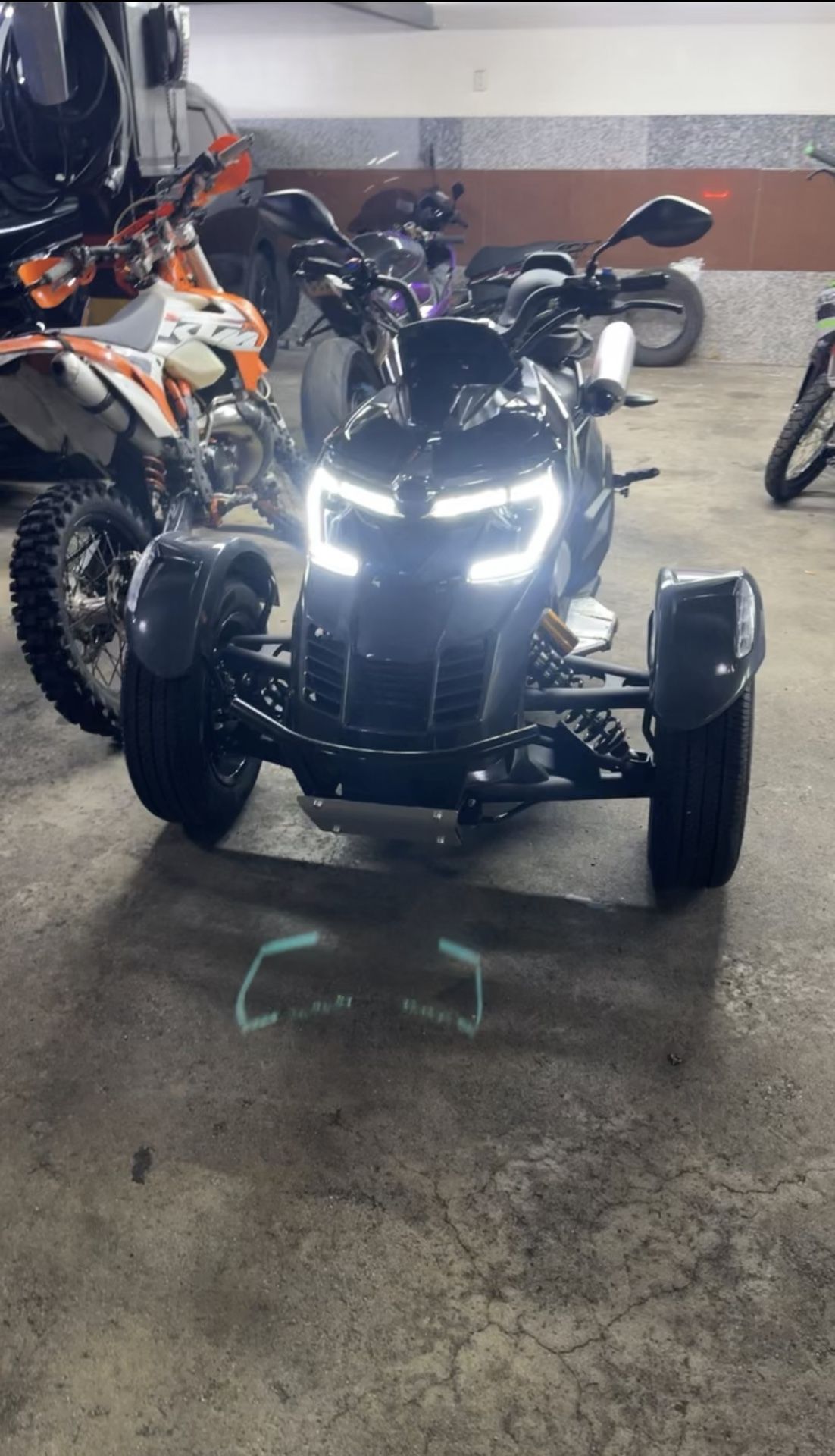 2025 Trike 3 wheel motorcycle X300 spider