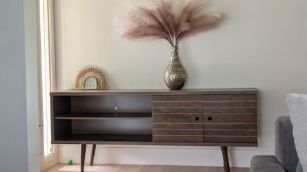 Mid century Modern TV stand