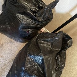 1 Big Bag Full Of Clothes And 1 Big Bag Full Of Shoes 