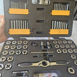 SAE & Metric, Small & Medium Ratcheting Tap & Die Set (77-Piece)
