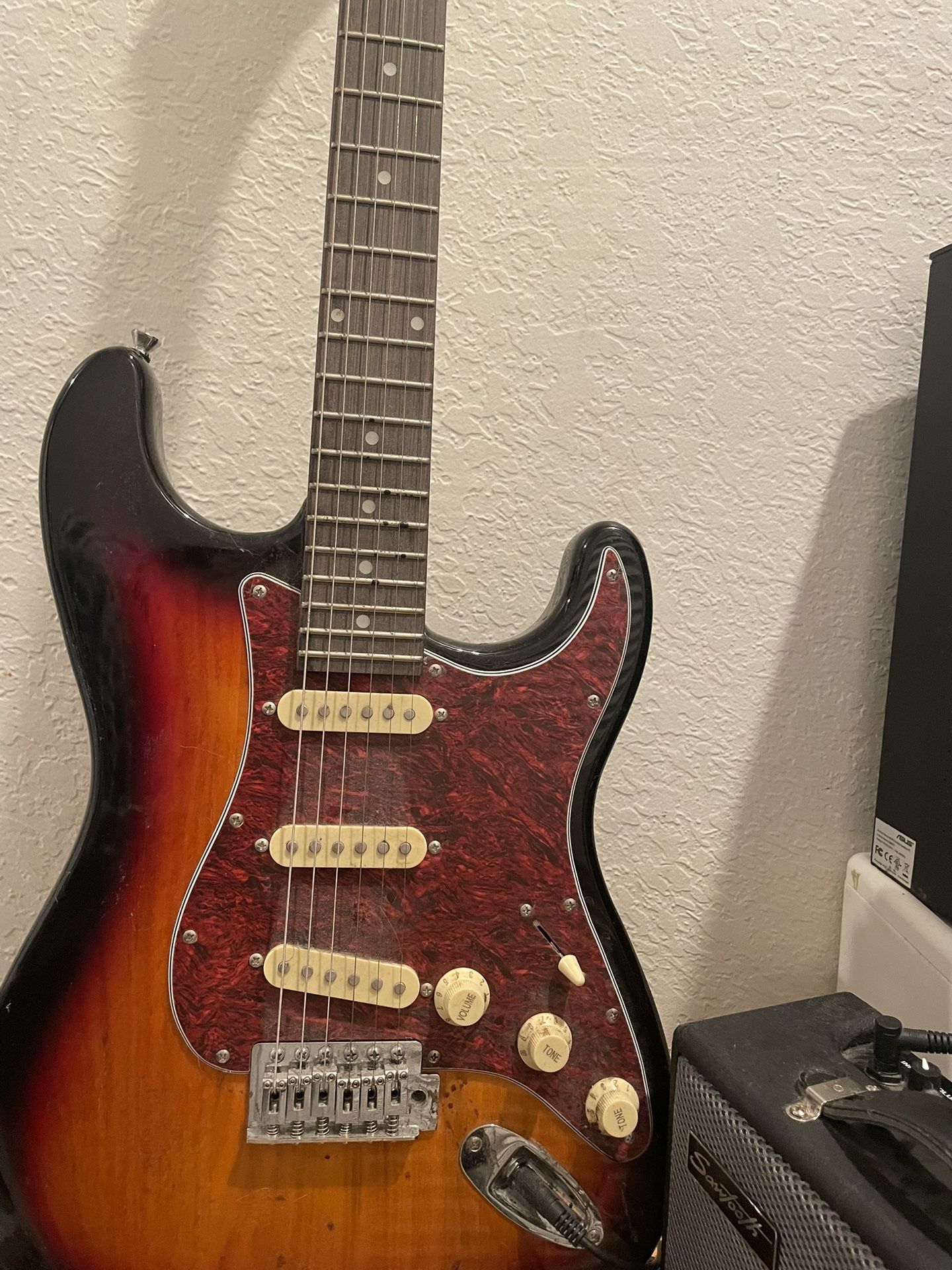 Electric Guitar With Amplifier
