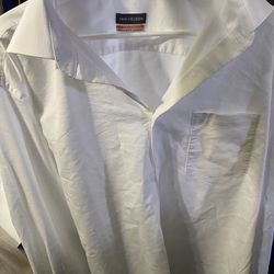 White Van Heusen XL Dress Shirt