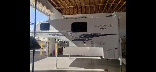 2022 Northern Lite 10-2 Dry Bad
