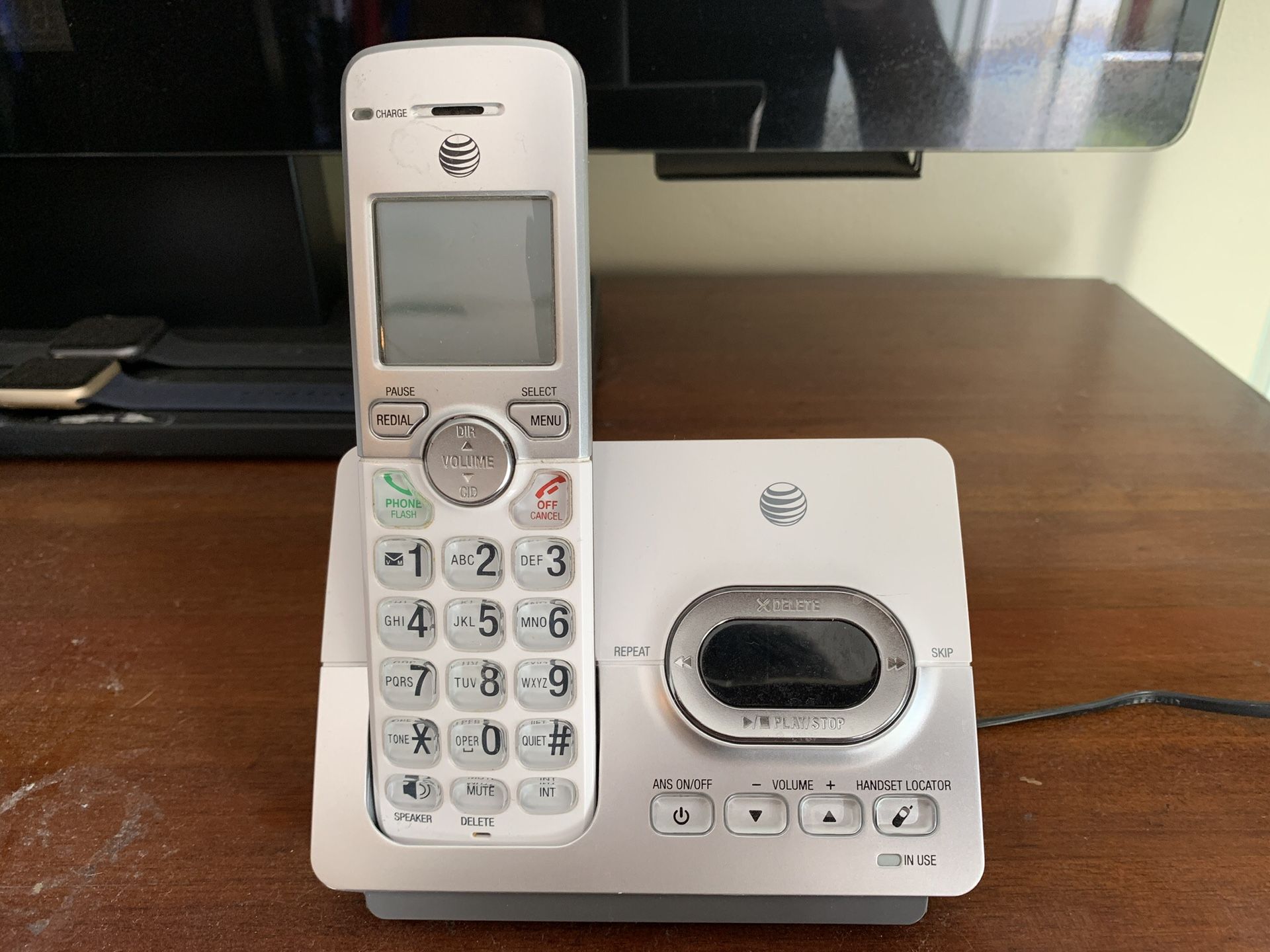 AT&T cordless phone answering machine