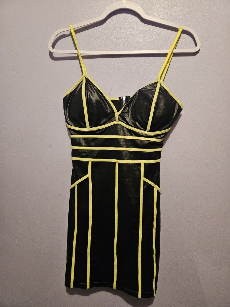 Black And Yellow Dress