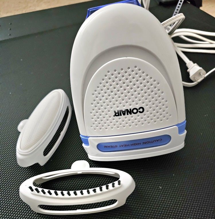 Conair Steam Iron. New