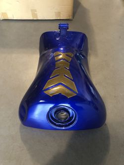2005-06 Kawasaki ZX636  ZX6R Gas Tank 