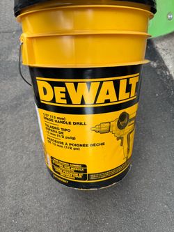 Dewalt 1/2 Inch Spade Handle Drill