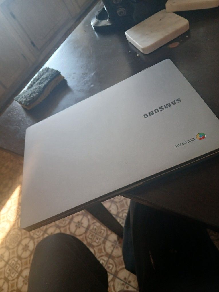 Chromebook 4