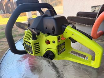 Poulan 2150 LE "Super Clean" gasoline-powered chainsaw,
