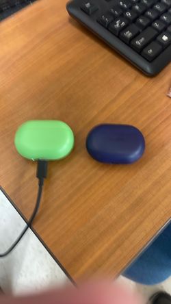 Wireless Earbud Charging Cases – Set of 2