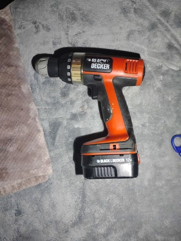 Black & Decker 12V Cordless Drill