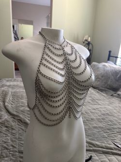 Chain top