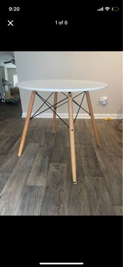Modern Round White Dining Table with Wood Legs – Mid-Century Style