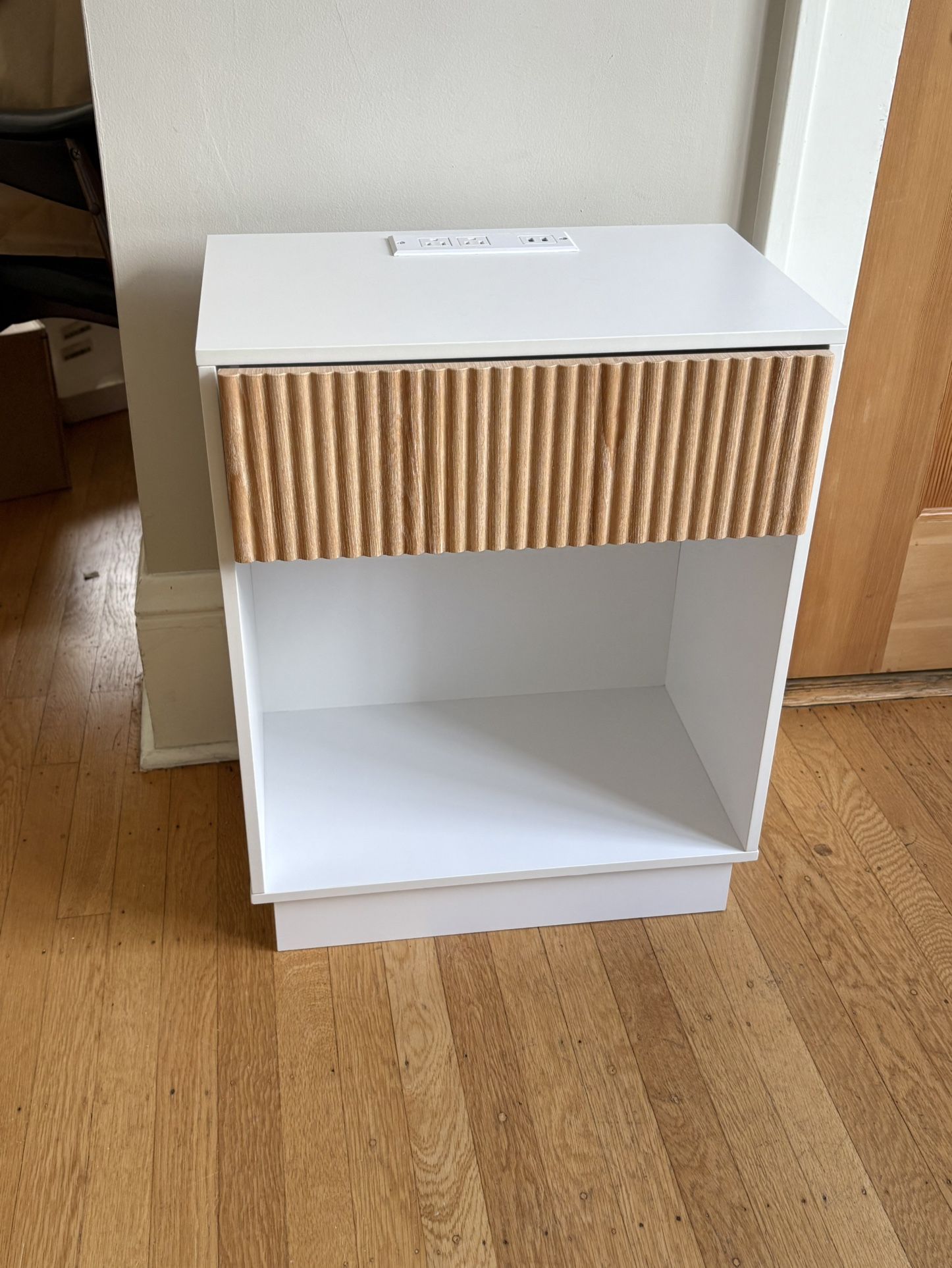 Nightstand/End Table With Electric & USB Plugs