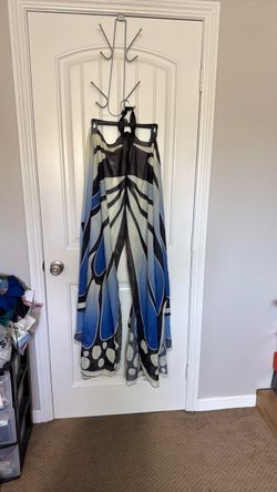 Costume