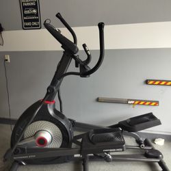 Schwinn 470 Elliptical Machine - Used