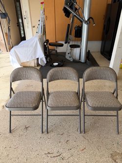 Meco Sudden Comfort Deluxe Padded Fabric Folding Chairs (3x)