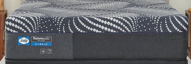 Cal king Sealy poster pedic mattress