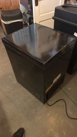 Chest freezer