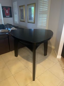 Modern Black Rounded Triangular