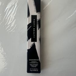 FENTY  BEAUTY LONGWEAR EYESHADOW STICK