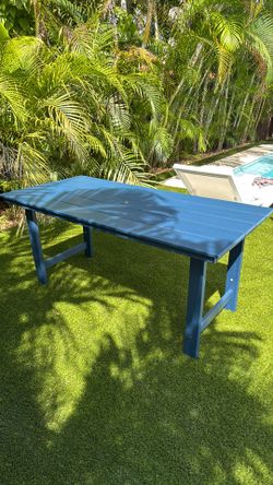 Free table