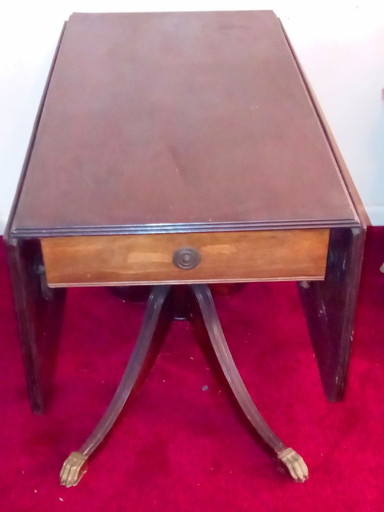 Dropleaf Antique Table Mahogany