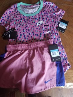 NEW GIRLS 2PC NIKE SET