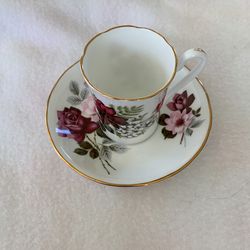 Royal Grafton Tea Cup