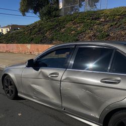 09 Mercedes Benz C300 